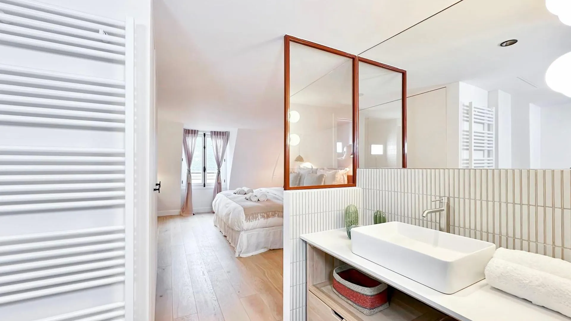 Apartment Spacious & Luxurious Paris