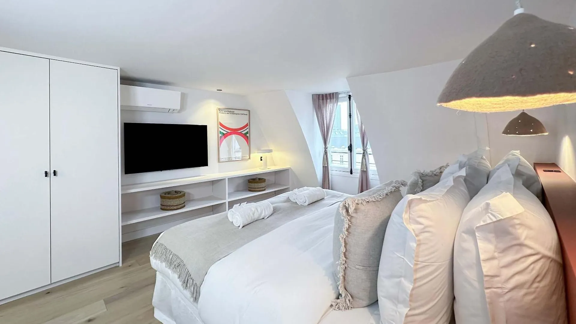 Apartment Spacious & Luxurious Paris