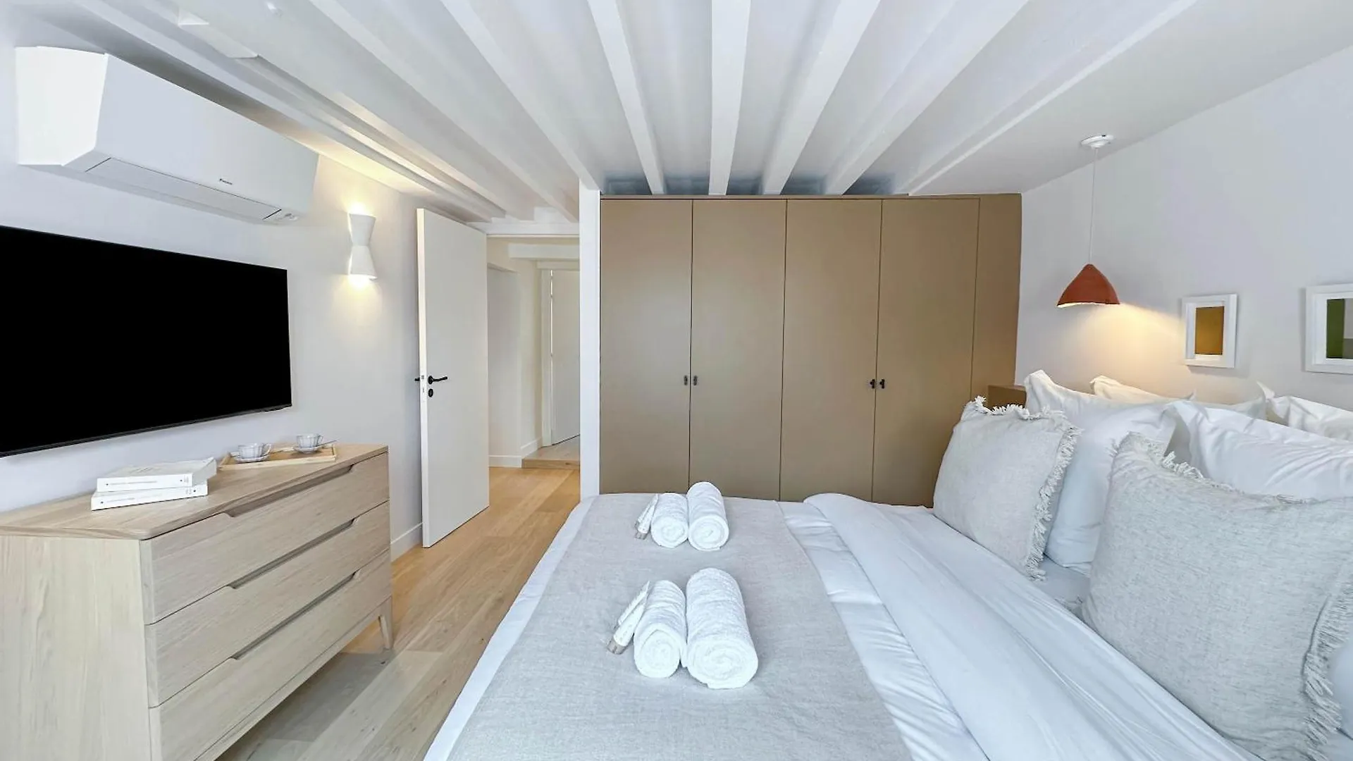Spacious & Luxurious *